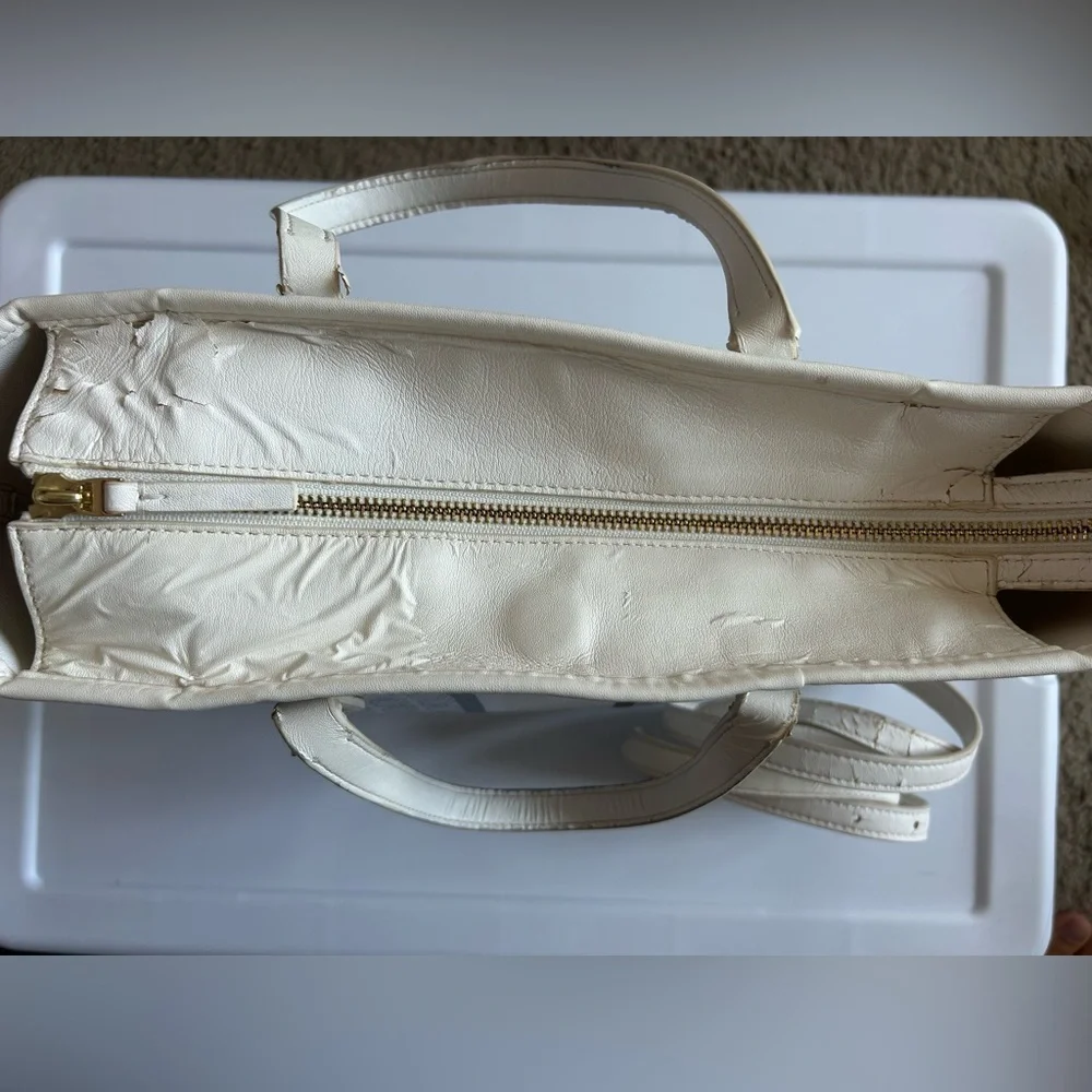 Well Loved Tory Burch Gemini Link 2-Way Bag